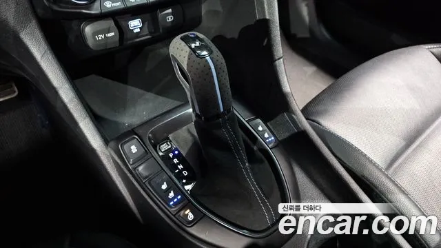 Hyundai Veloster 2022 thumb 9