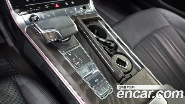 Audi A6 2021 thumb 8