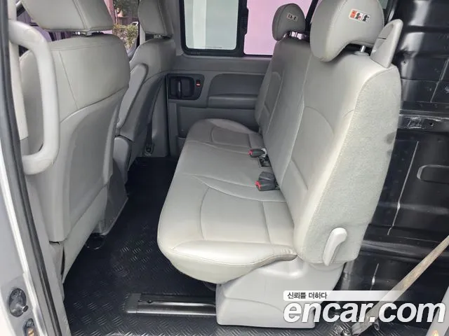 Hyundai Starex 2019 thumb 7