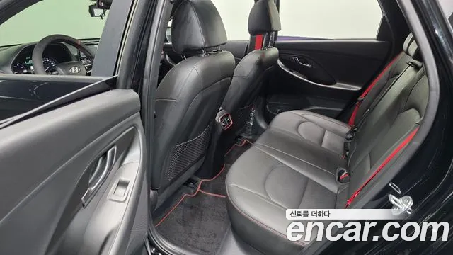 Hyundai i30 2020 thumb 12