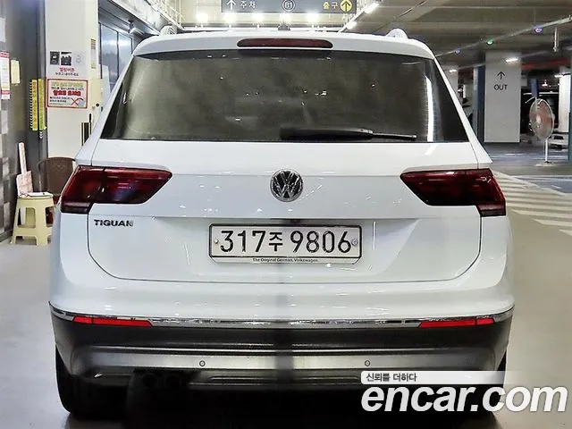 Volkswagen Tiguan 2020 thumb 4
