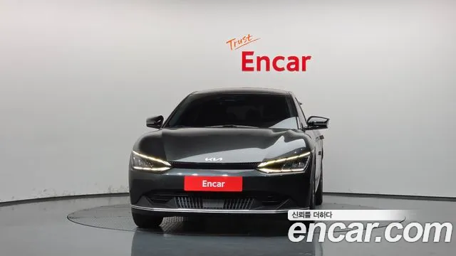 Kia EV6 2022 thumb 3