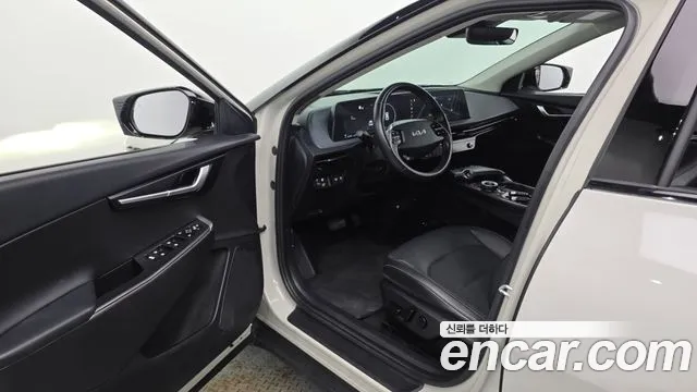 Kia EV6 2022 thumb 10