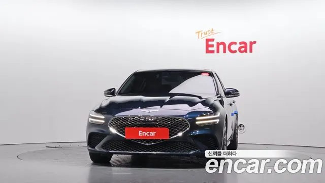 Genesis G70 2021 thumb 3