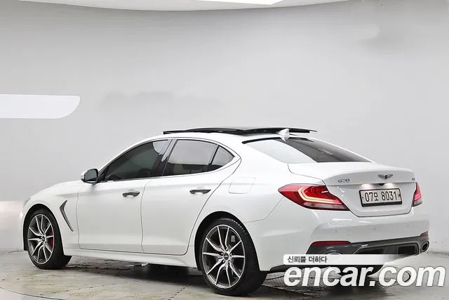 Genesis G70 2019 thumb 3
