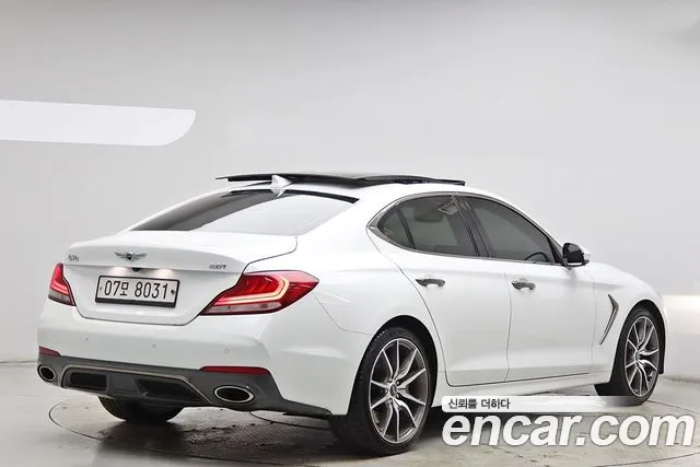 Genesis G70 2019 thumb 4