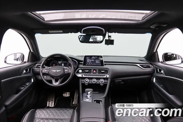 Genesis G70 2019 thumb 5