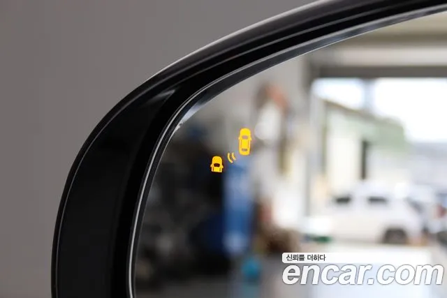 Genesis G70 2019 thumb 10