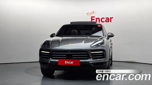 Porsche Cayenne 2019 thumb 3