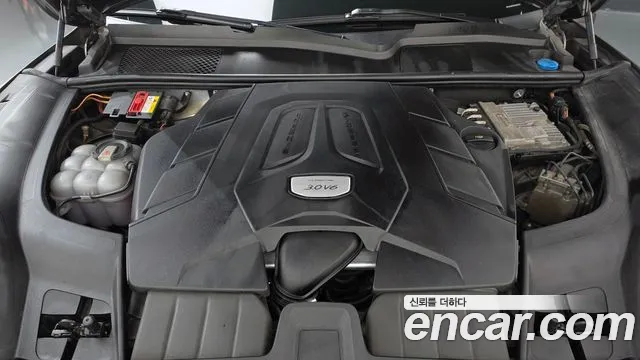 Porsche Cayenne 2019 thumb 6