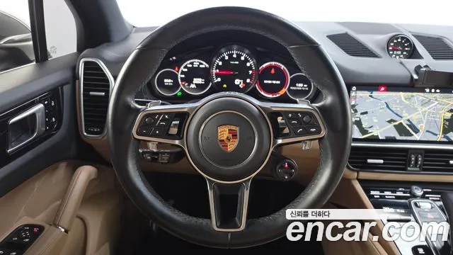 Porsche Cayenne 2019 thumb 12