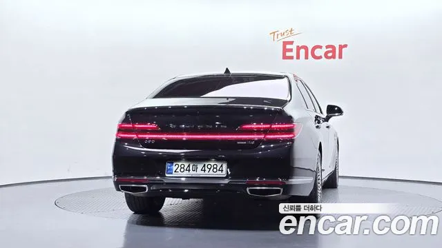 Genesis G90 2019 thumb 4