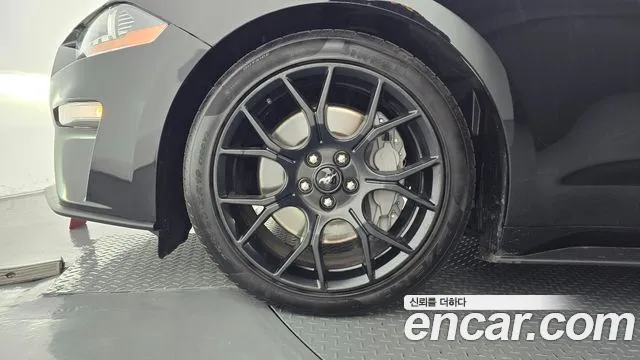 Ford Mustang Mach-E 2021 thumb 5