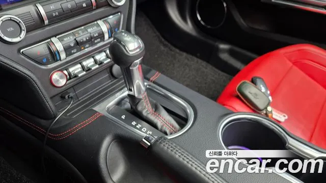 Ford Mustang Mach-E 2021 thumb 9
