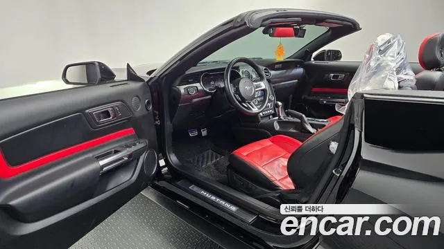 Ford Mustang Mach-E 2021 thumb 10