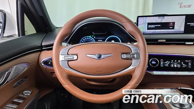 Genesis GV70 2021 thumb 12