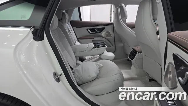 Mercedes-Benz EQS 2022 thumb 11