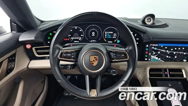 Porsche Taycan 2021 thumb 12