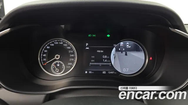 Genesis G70 2022 thumb 8