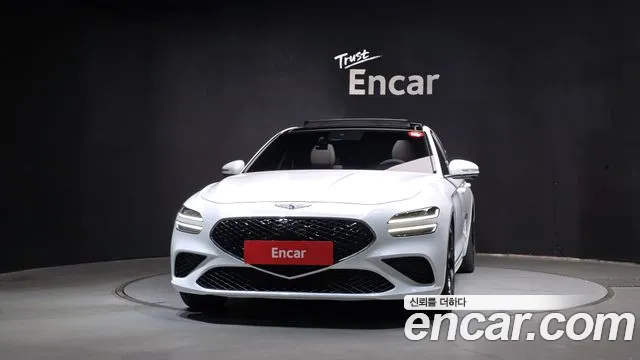 Genesis G70 2022 thumb 3