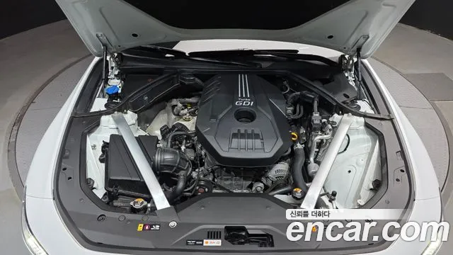 Genesis G70 2022 thumb 6