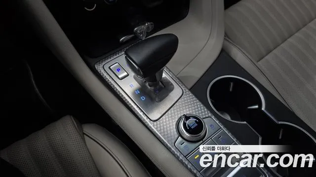 Genesis G70 2022 thumb 9