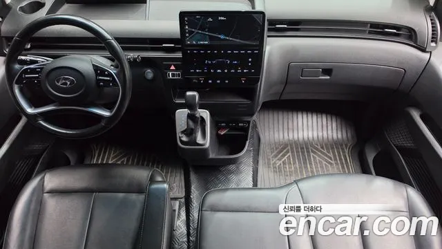 Hyundai Staria 2021 thumb 7