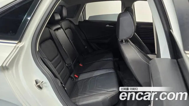 Volkswagen Jetta 2023 thumb 10