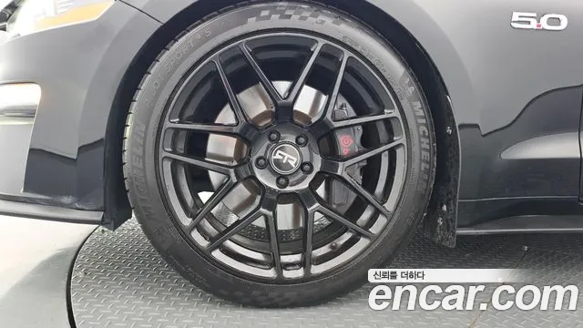 Ford Mustang Mach-E 2022 thumb 5