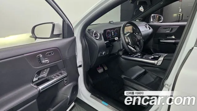 Mercedes-Benz EQA 2023 thumb 10