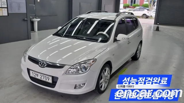 Hyundai i30 2009 thumb 12