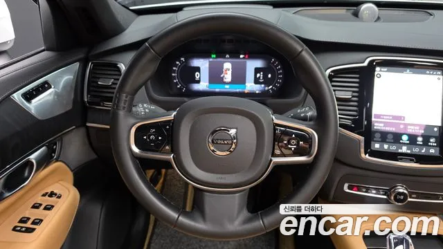 Volvo XC90 2024 thumb 11