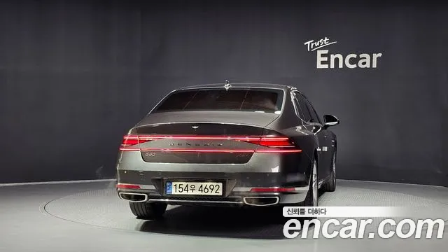 Genesis G90 2022 thumb 4