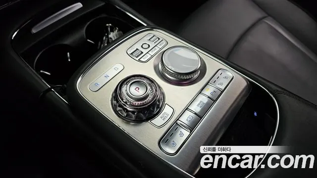 Genesis G90 2022 thumb 9