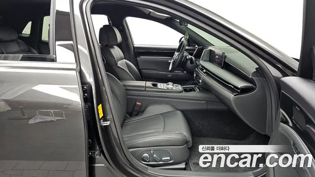 Genesis G90 2022 thumb 11