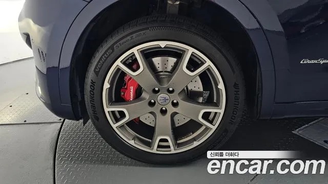 Maserati Levante 2019 thumb 4