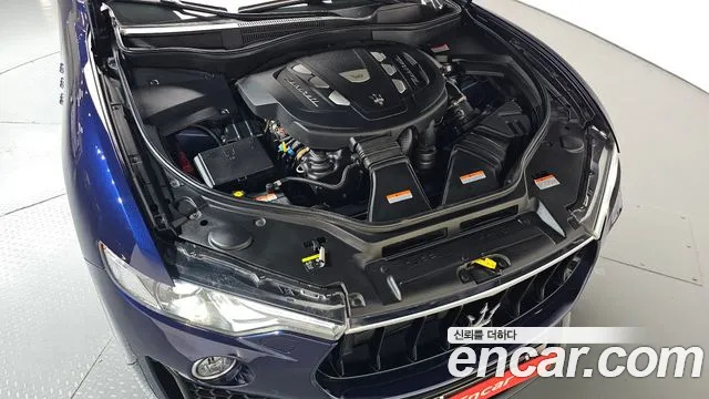 Maserati Levante 2019 thumb 5