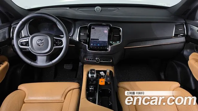 Volvo XC90 2022 thumb 6