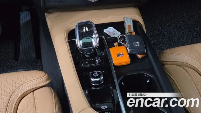 Volvo XC90 2022 thumb 8