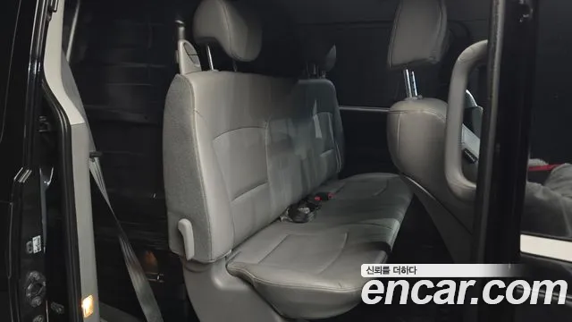 Hyundai Starex 2019 thumb 11