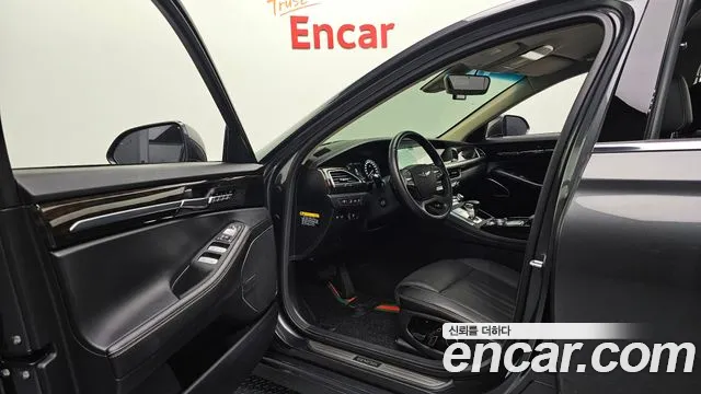 Genesis G90 2019 thumb 10