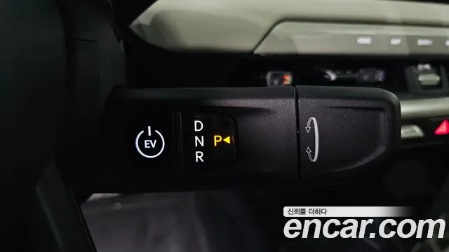 Kia EV4 2025 thumb 9