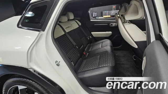 Kia EV4 2025 thumb 11