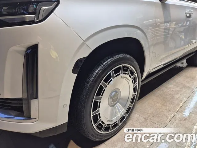 Cadillac Escalade 2022 thumb 4
