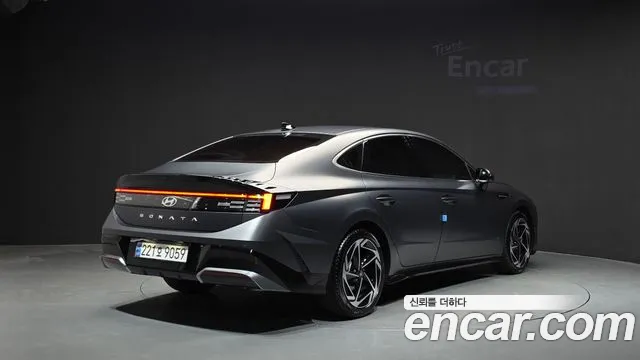 Hyundai Sonata 2024 thumb 2