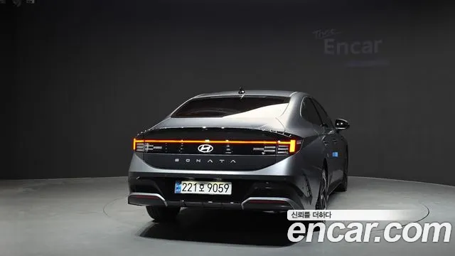 Hyundai Sonata 2024 thumb 4