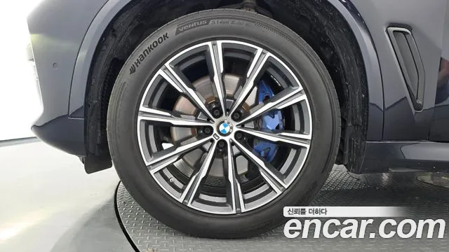 BMW X5 2021 thumb 5
