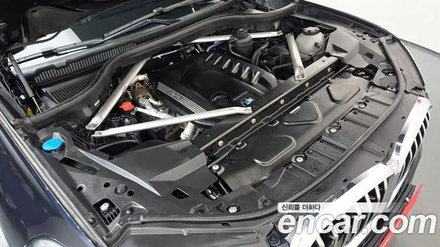 BMW X5 2021 thumb 6