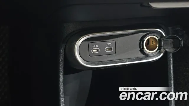 Genesis GV60 2021 thumb 12