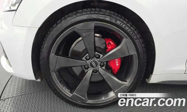 Audi A5 2019 thumb 5